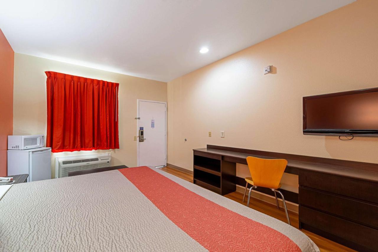 Motel 6-Rhome, Tx Exteriér fotografie